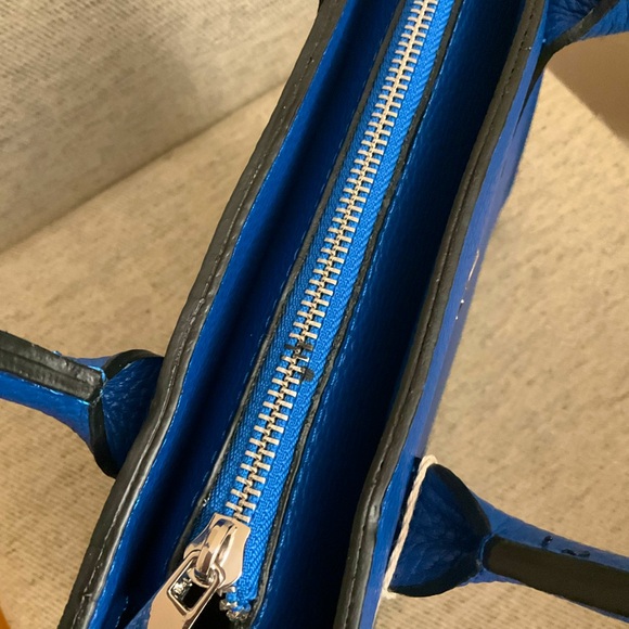 AB ASIA BELLUCCI Made in Italy 🇮🇹 NWT Blue Structured Women's Handbag - Picture 9 of 9